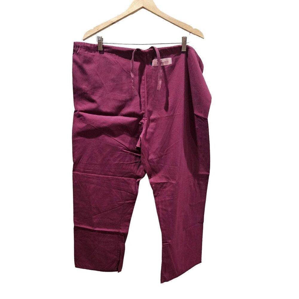 Fashion Seal L scrub pants red